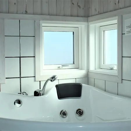 Holiday Hane - From The Sea By Interhome Vakantiehuis Bjerregård