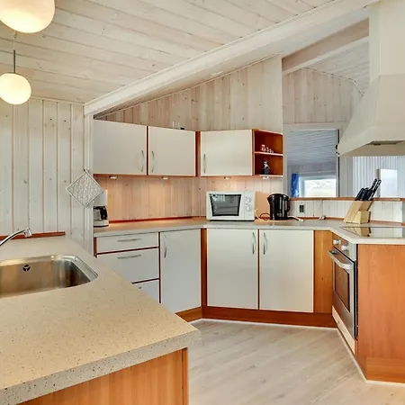 Holiday Hane - From The Sea By Interhome Vakantiehuis *